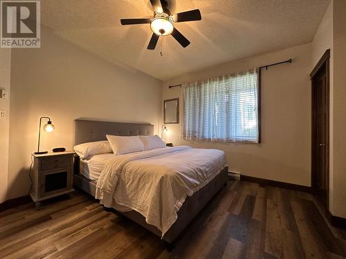 700 Bighorn Boulevard Unit# 712, Radium Hot Springs, BC - Indoor Photo Showing Bedroom