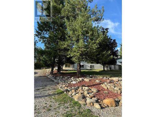 10A Wolf  Crescent, Invermere, BC - Outdoor