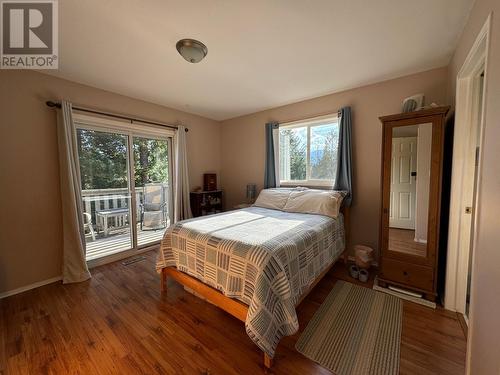 10A Wolf  Crescent, Invermere, BC - Indoor Photo Showing Bedroom