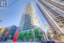 3704 - 110 Charles Street E, Toronto, ON  - Outdoor 