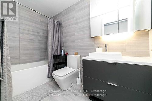 2502 - 170 Bayview Avenue, Toronto (Waterfront Communities), ON - Indoor Photo Showing Bathroom