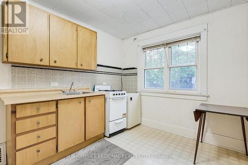 63 Orchard Park Boulevard, Toronto, ON - Indoor Photo Showing Kitchen