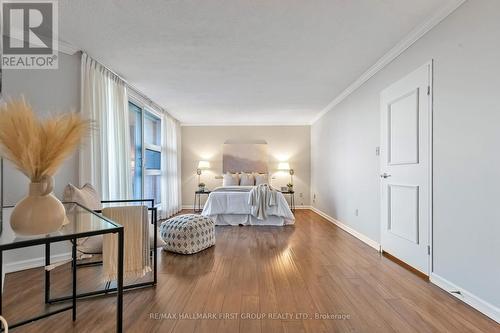 610 - 10 Dean Park Road, Toronto, ON - Indoor