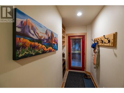 206 Vernon  Street, Nelson, BC - Indoor