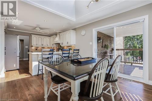 46 Royal Court, Bradford, ON - Indoor Photo Showing Dining Room