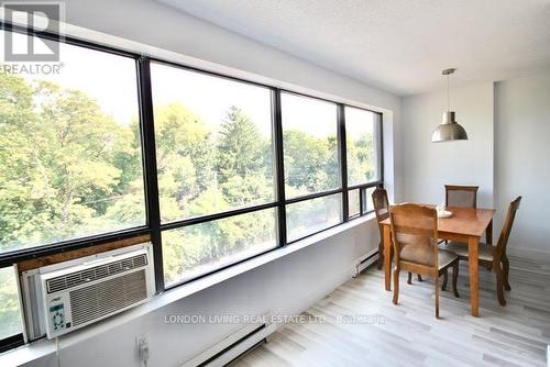 501 - 650 Cheapside Street, London, ON - Indoor Photo Showing Dining Room