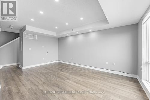 07 - 100 Dufay Road, Brampton, ON - Indoor Photo Showing Other Room