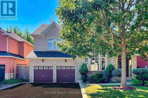 2066 Helmsley Avenue, Oakville (West Oak Trails), ON - Outdoor