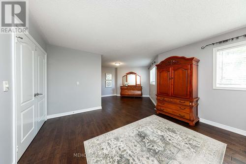 2066 Helmsley Avenue, Oakville (West Oak Trails), ON - Indoor Photo Showing Other Room