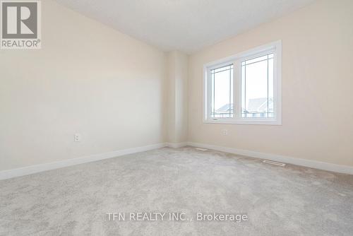 7 Rudder Road, Welland, ON - Indoor Photo Showing Other Room