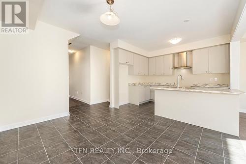 59 Downriver Drive, Welland, ON - Indoor Photo Showing Kitchen