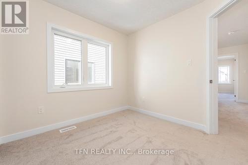 59 Downriver Drive, Welland, ON - Indoor Photo Showing Other Room