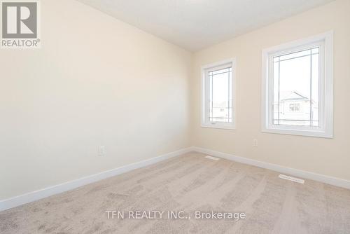 59 Downriver Drive, Welland, ON - Indoor Photo Showing Other Room