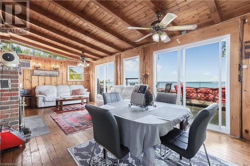 1950 Shore Lane, Wasaga Beach, ON - Indoor Photo Showing Dining Room