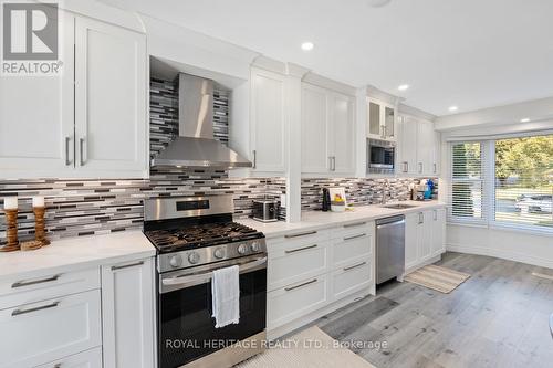 1168 Pebblestone Crescent, Pickering (Liverpool), ON - Indoor Photo Showing Kitchen With Upgraded Kitchen