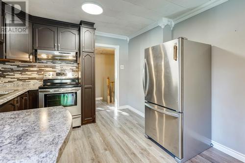 32 Meadow Road, Upper Island Cove, NL - Indoor Photo Showing Kitchen With Upgraded Kitchen