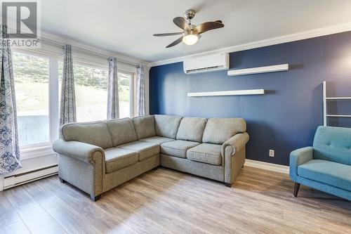 32 Meadow Road, Upper Island Cove, NL - Indoor Photo Showing Living Room