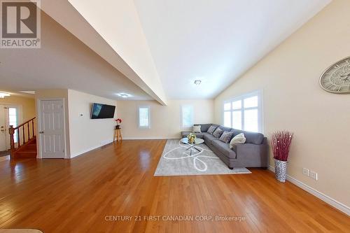 1859 Coronation Drive, London, ON - Indoor