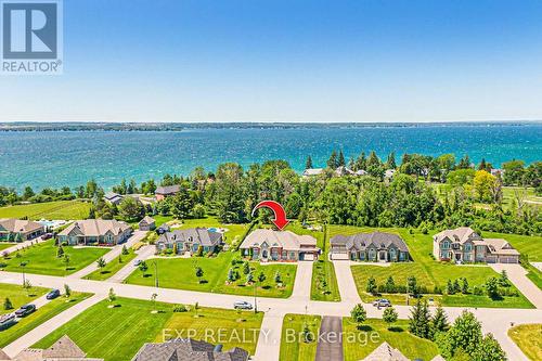 18 Wolford Court, Georgina (Historic Lakeshore Communities), ON - Outdoor With Body Of Water With View