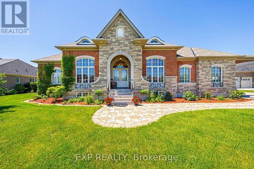 18 Wolford Court, Georgina (Historic Lakeshore Communities), ON - Outdoor With Facade