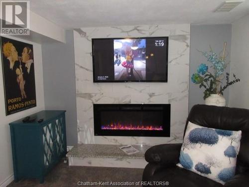 69 Monarch Drive, Chatham, ON - Indoor With Fireplace