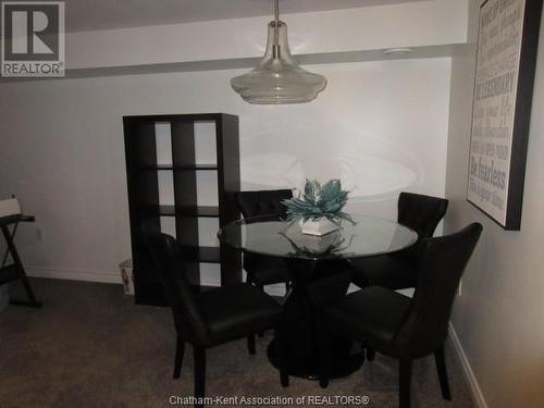 69 Monarch Drive, Chatham, ON - Indoor Photo Showing Dining Room