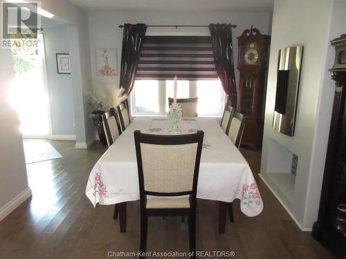 69 Monarch Drive, Chatham, ON - Indoor Photo Showing Dining Room