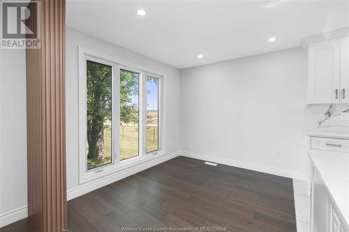 133 North Rear Road, Maidstone, ON - Indoor Photo Showing Other Room