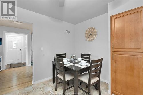 1035 Riverdale, Windsor, ON - Indoor Photo Showing Dining Room