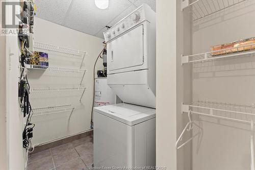 4789 Riverside Drive Unit# 1206, Windsor, ON - Indoor Photo Showing Laundry Room