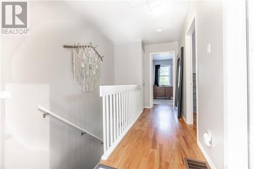 66 Ridge Road, Deep River, ON - Indoor Photo Showing Other Room