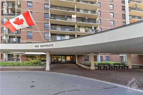 665 Bathgate Drive Unit#2108, Ottawa, ON - Outdoor