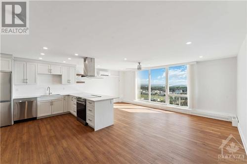 665 Bathgate Drive Unit#2108, Ottawa, ON - Indoor Photo Showing Kitchen