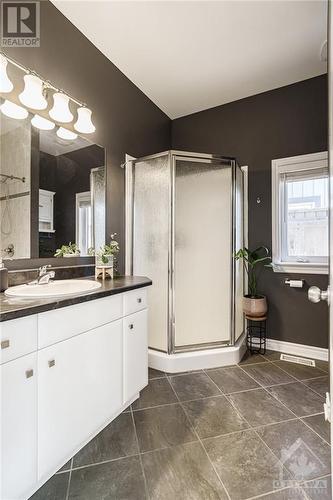 6750 Breanna Cardill Street, Ottawa, ON - Indoor Photo Showing Bathroom