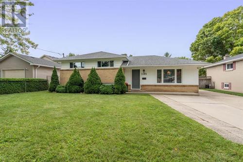 1105 Capri Street, Sarnia, ON - Outdoor With Deck Patio Veranda With Facade