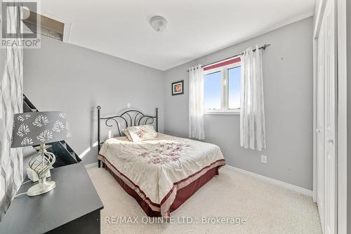 158 Livingwood Crescent, Madoc, ON - Indoor Photo Showing Bedroom