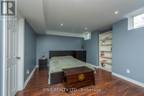 17 Frontenac Crescent, Brampton (Fletcher'S Meadow), ON - Indoor Photo Showing Bedroom