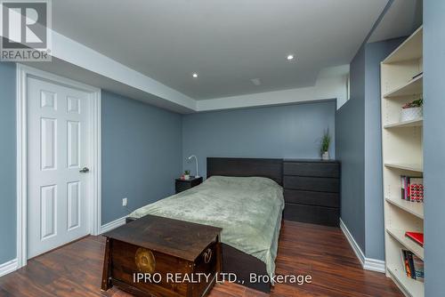 17 Frontenac Crescent, Brampton, ON - Indoor Photo Showing Bedroom