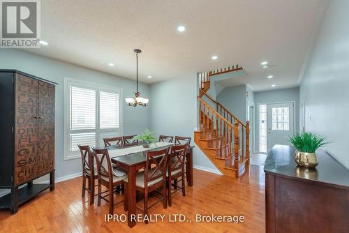 17 Frontenac Crescent, Brampton, ON - Indoor Photo Showing Dining Room