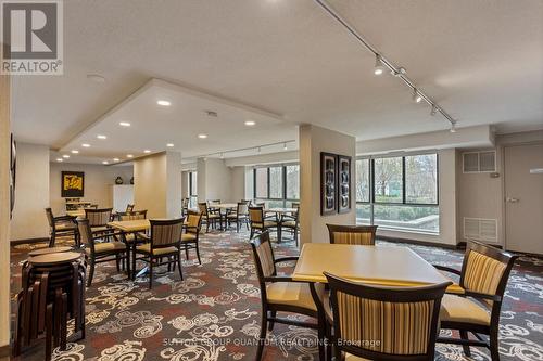 401 - 1400 Dixie Road, Mississauga, ON - Indoor Photo Showing Dining Room