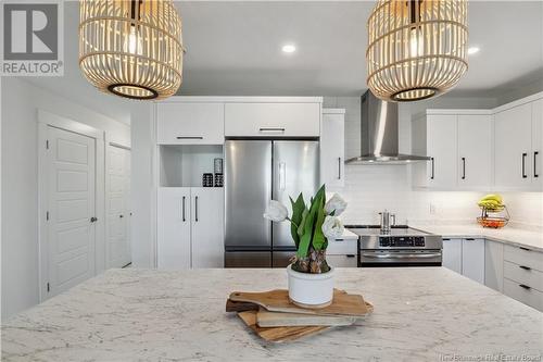 22 Bristol Crescent, Riverview, NB - Indoor Photo Showing Kitchen With Stainless Steel Kitchen With Upgraded Kitchen