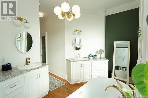 122 Carmarthen Street, Saint John, NB - Indoor Photo Showing Bathroom