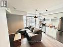 536 - 68 Abell Street, Toronto, ON  - Indoor Photo Showing Kitchen 