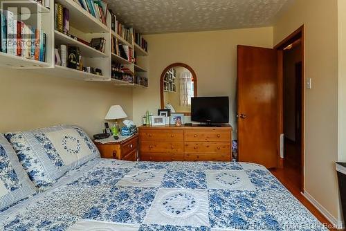 5 Beverly Drive, Saint John, NB - Indoor Photo Showing Bedroom