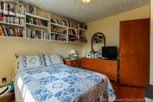 5 Beverly Drive, Saint John, NB - Indoor Photo Showing Bedroom