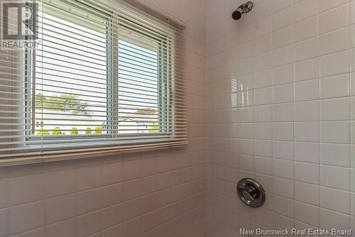 5 Beverly Drive, Saint John, NB - Indoor Photo Showing Bathroom