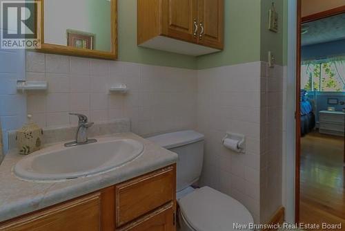 5 Beverly Drive, Saint John, NB - Indoor Photo Showing Bathroom