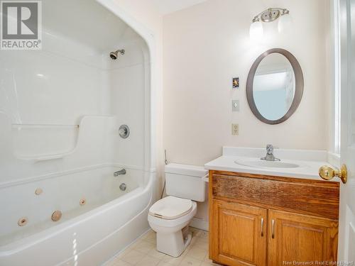 637 Douglas Avenue, Fredericton, NB - Indoor Photo Showing Bathroom