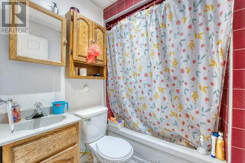 777 Randolph Avenue, Windsor, ON - Indoor Photo Showing Bathroom