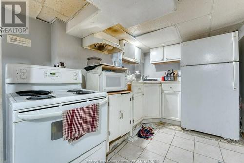 777 Randolph Avenue, Windsor, ON - Indoor Photo Showing Kitchen